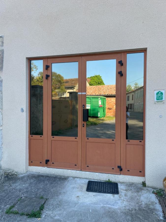 Chez La Fille De L Eclusier Lägenhet Castelnaudary Exteriör bild